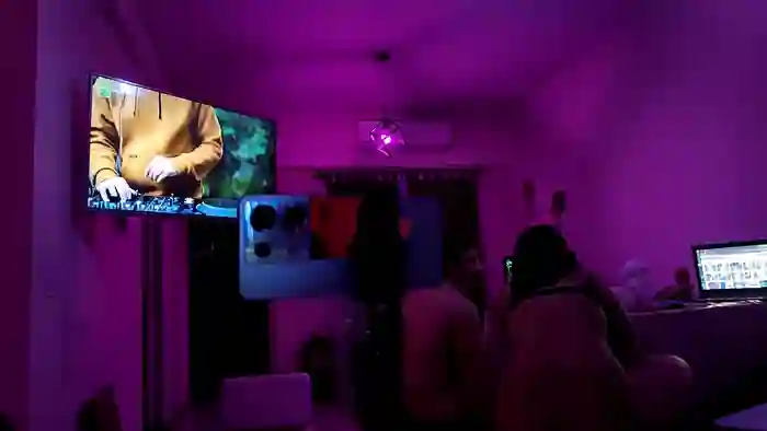 kasandramirror