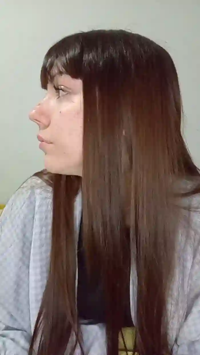 Lara_99_