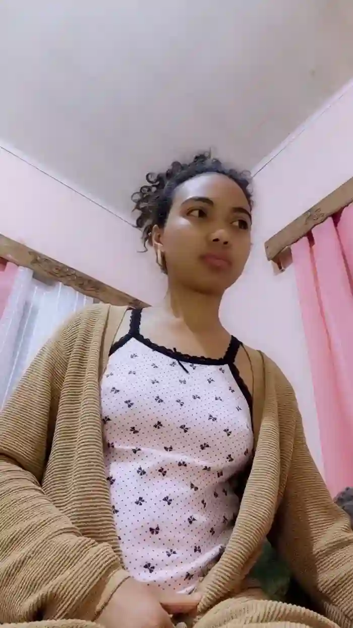 Mimi_sexy01