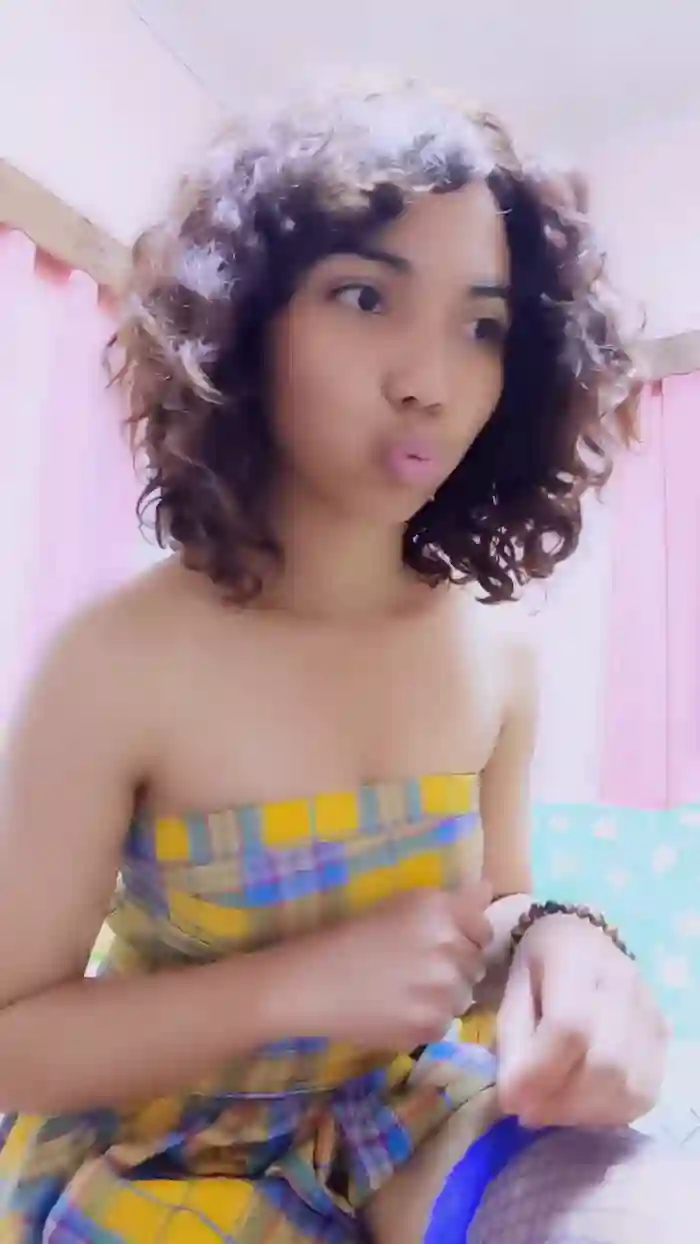 Mimi_sexy01