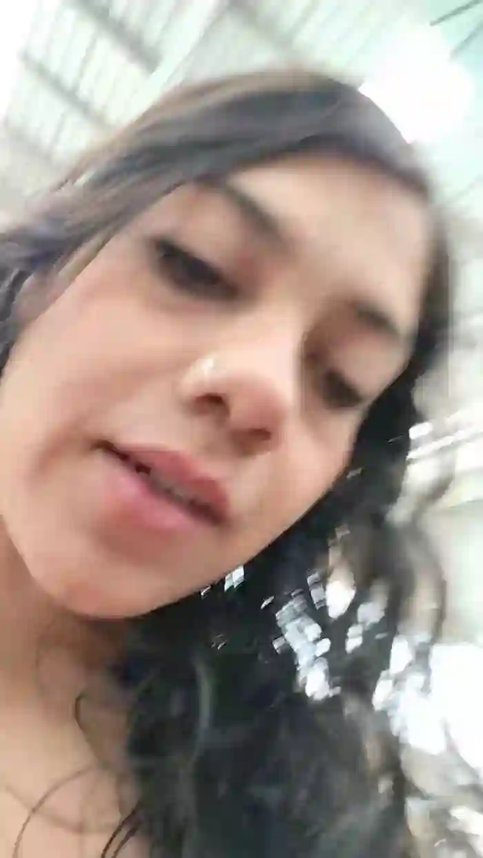 sweet_scarlett_
