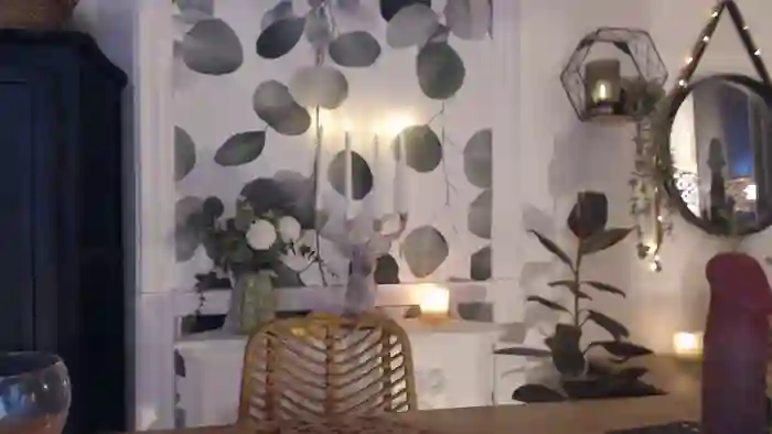Frau_Nina