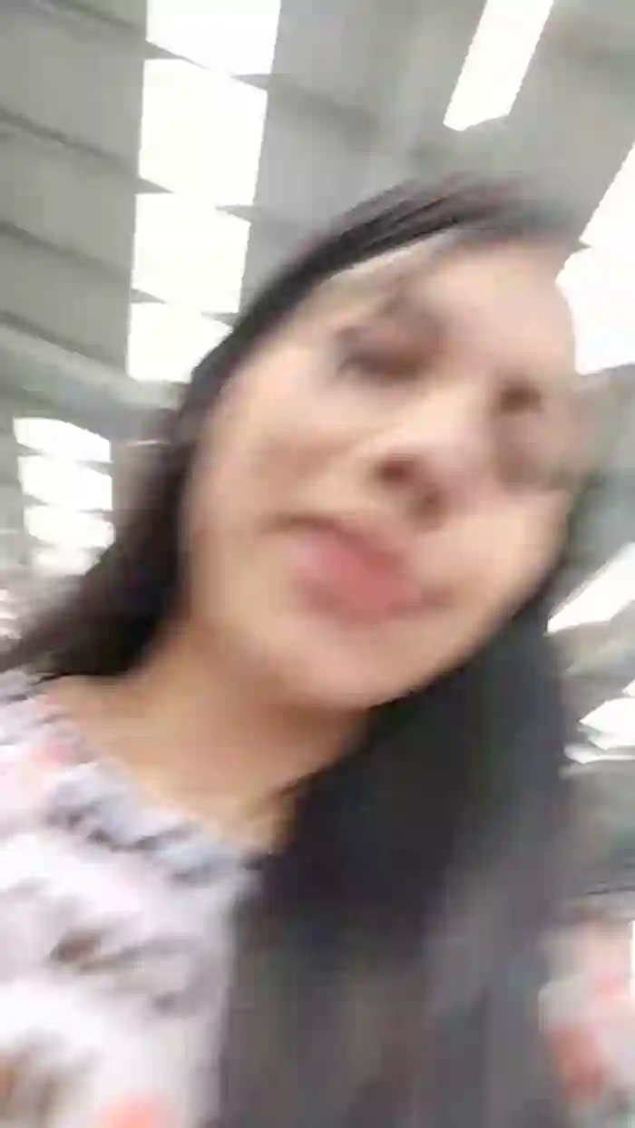 sweet_scarlett_
