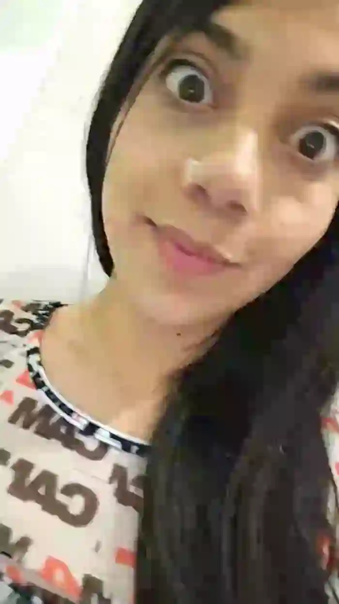 sweet_scarlett_