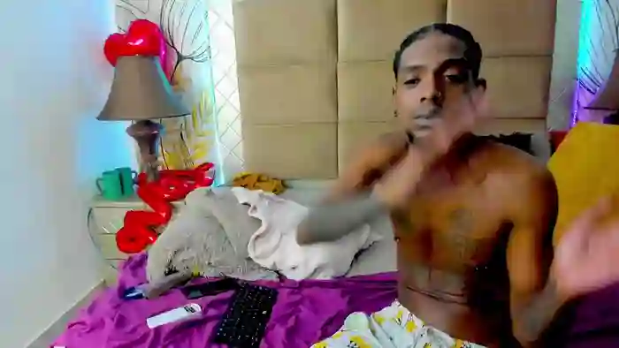 bigblackhottx1