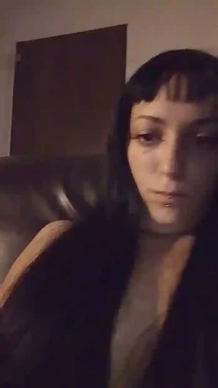 Nisrina25