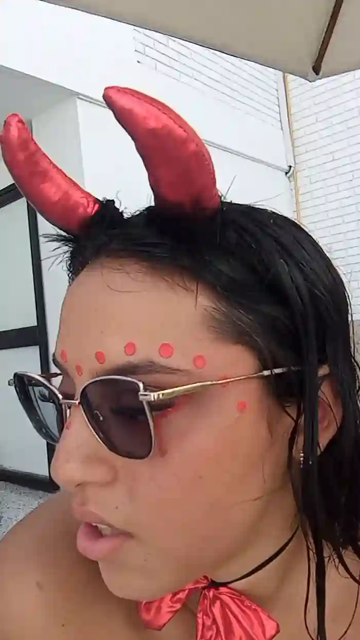 Meggy_Mae