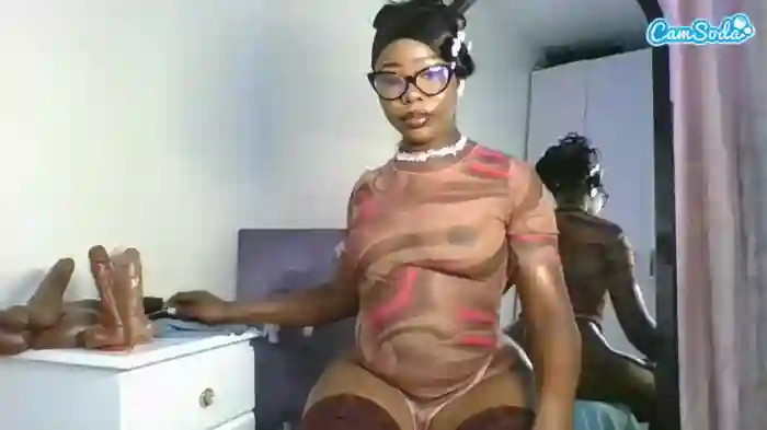 curvymelanin