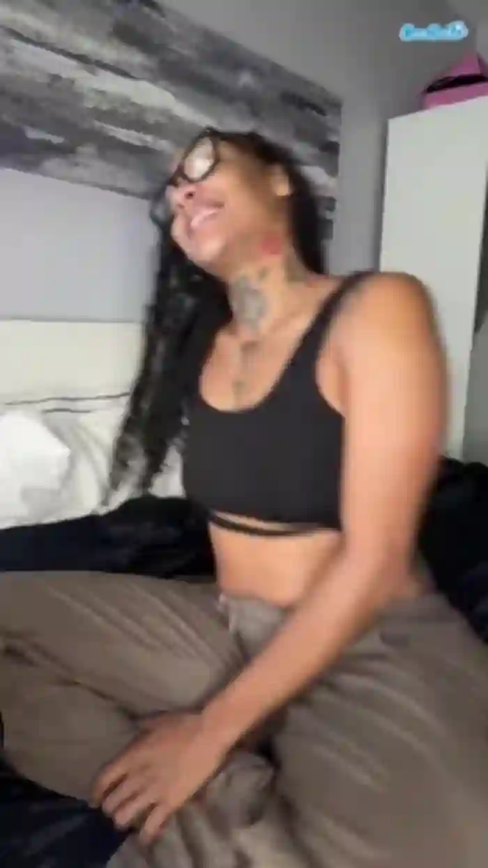 iambaldheadbrittany