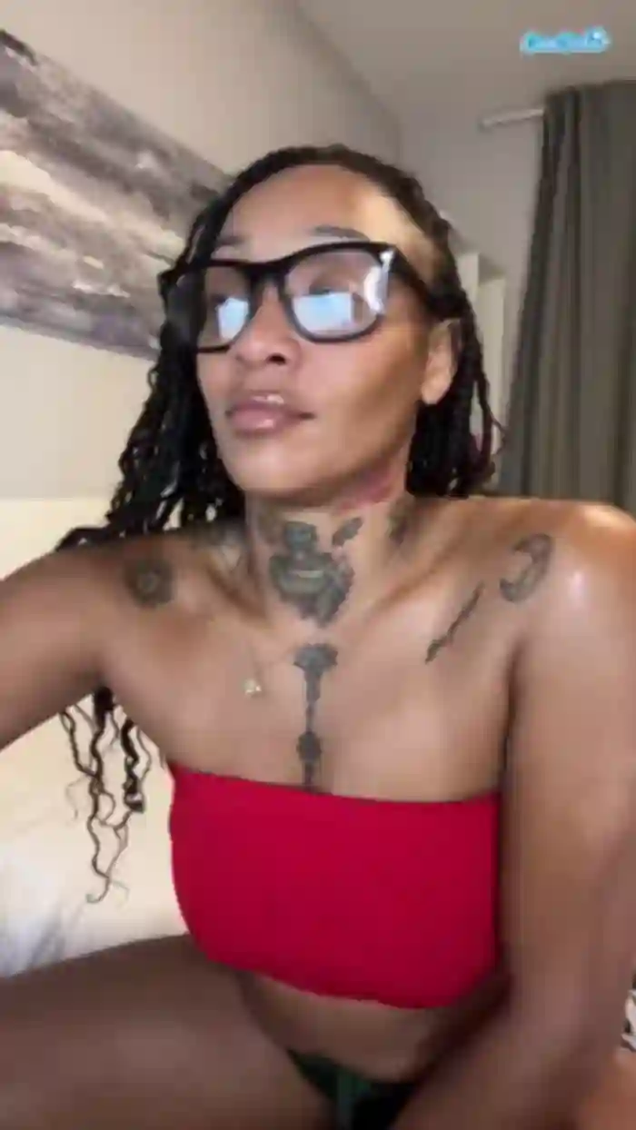 iambaldheadbrittany
