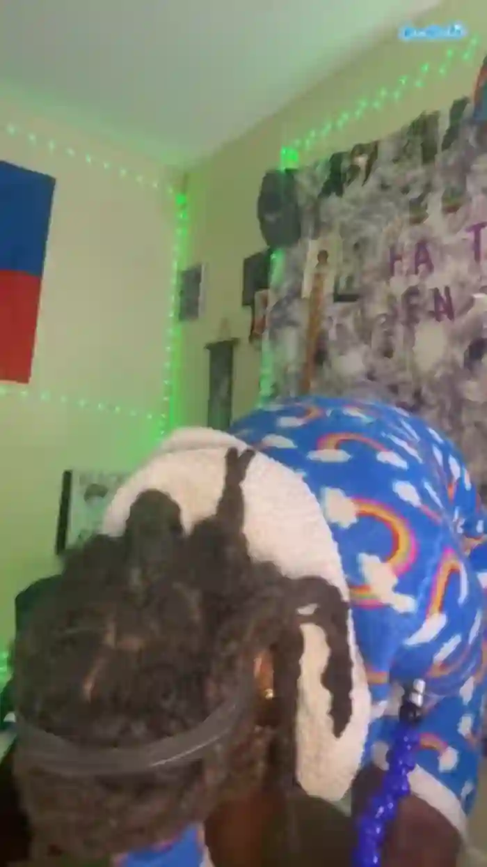 haitiansinsationsquirtqueen