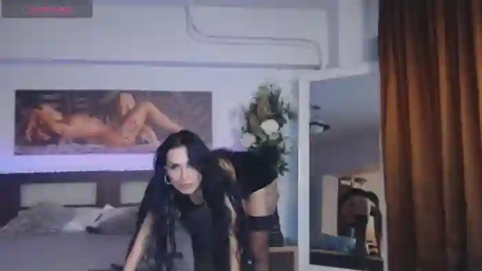 Sensual_Hallie