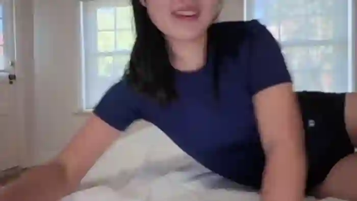 sarah_heart_aus