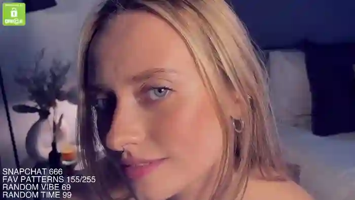 yvie_