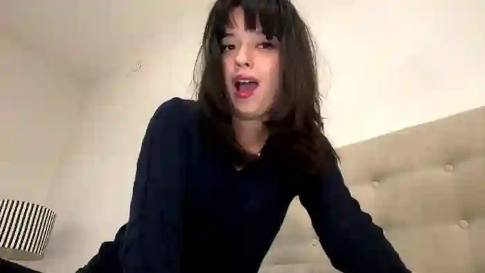 sarah_heart_aus