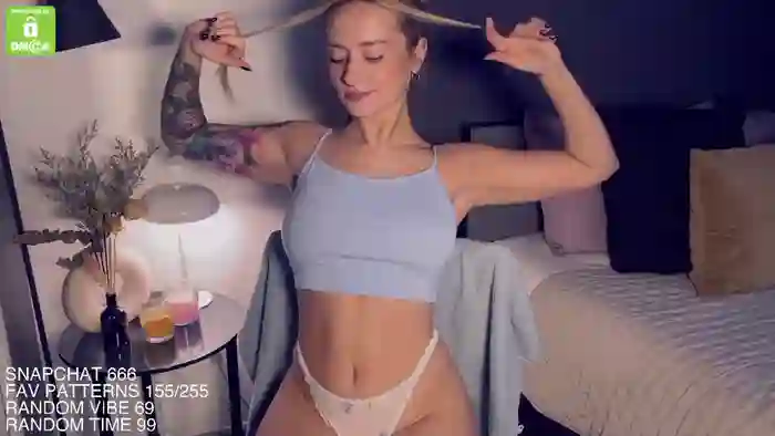 yvie_