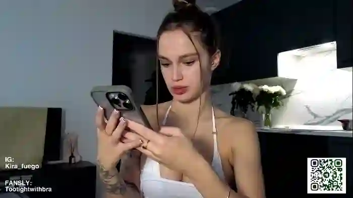 tootightwithbra