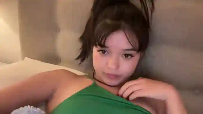 sarah_heart_aus