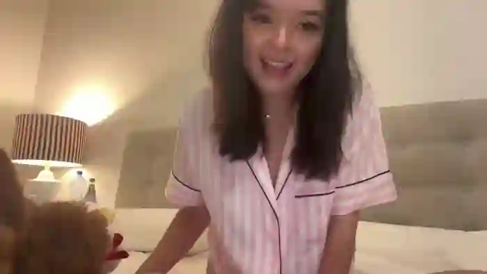 sarah_heart_aus