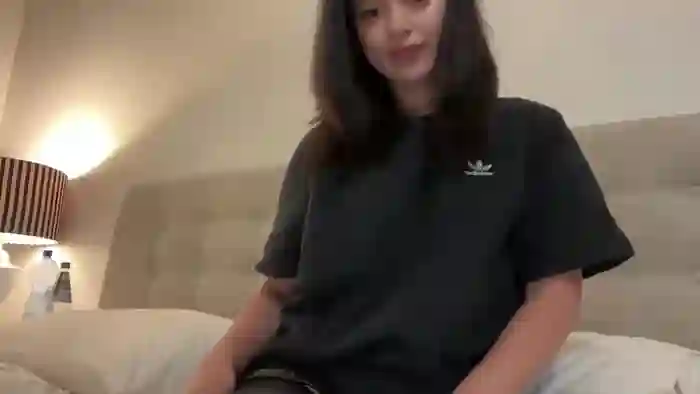 sarah_heart_aus