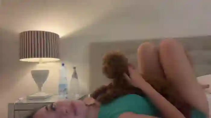 sarah_heart_aus