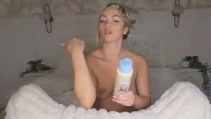 daisydreams_cumtrue