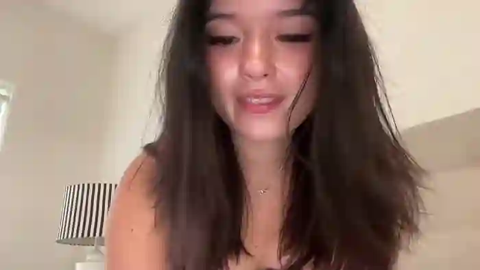 sarah_heart_aus