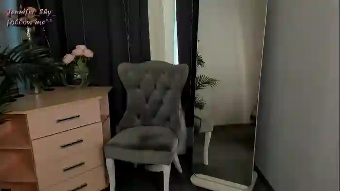 jennifer_shy_