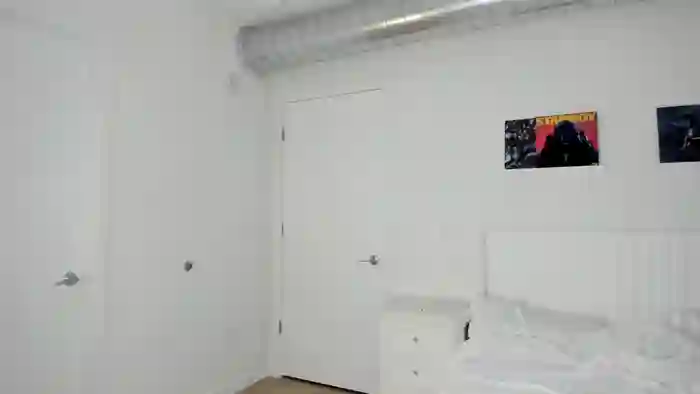 ariah_is_blonde