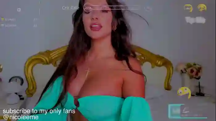 nicole_anistonn