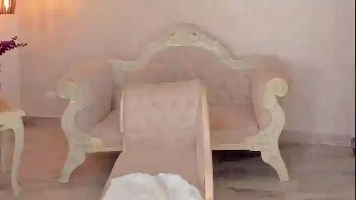 shantallknowless