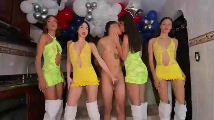 loving_ladies