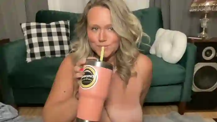 horniesthousewife