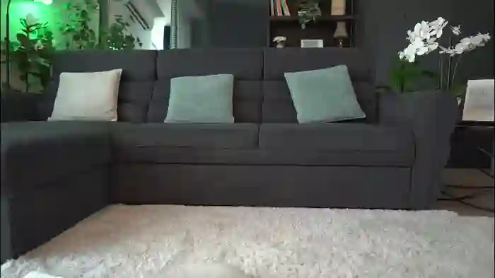 e_______