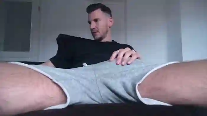 bigwhitecock_1989