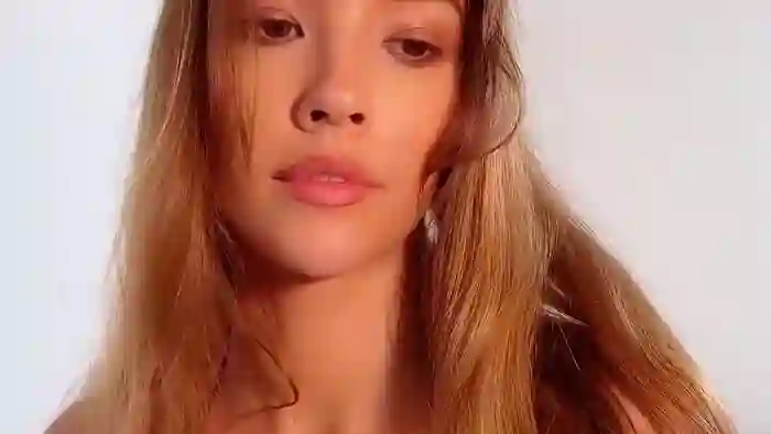 _demi_dee_