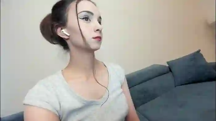ehotlovea