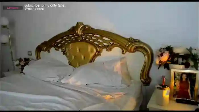 nicole_anistonn