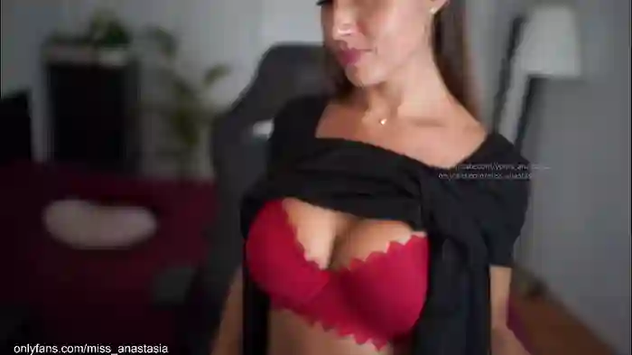 yours_anastasia