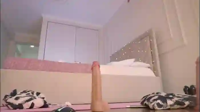 lori_leen