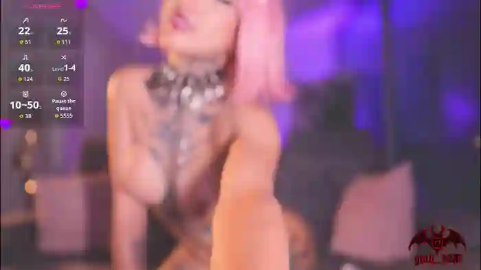 goth_dolll