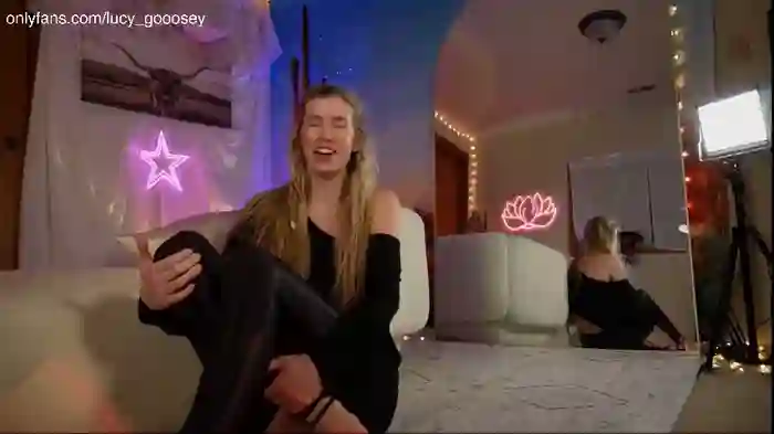lucy_gooosey