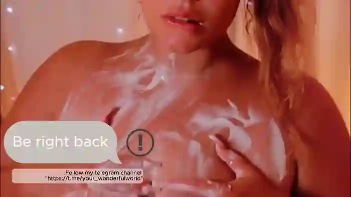 alice_pinkys