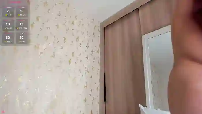 maxstrong01