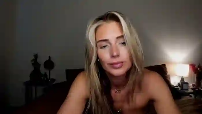 theselina_kyle