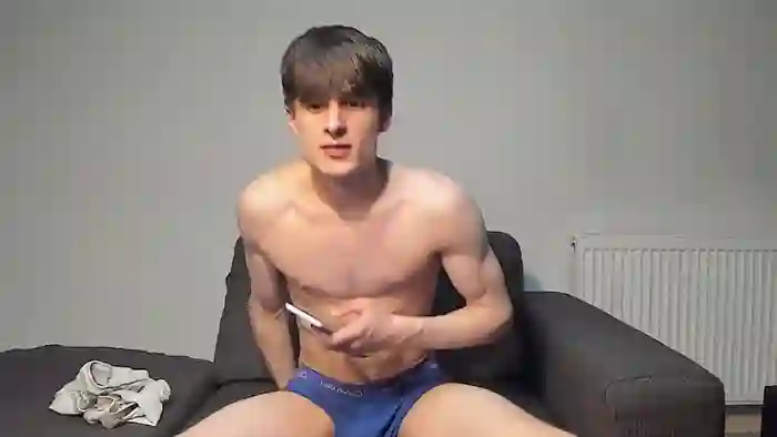 skinnyguywithbigd