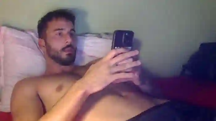 hornyasfuckk33