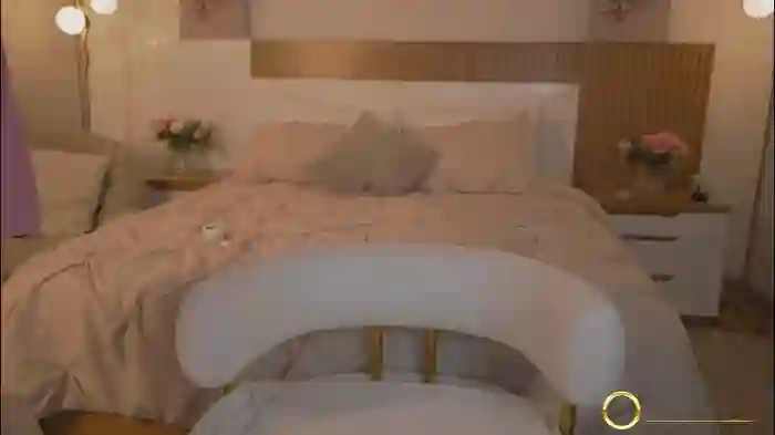 mia_greyy