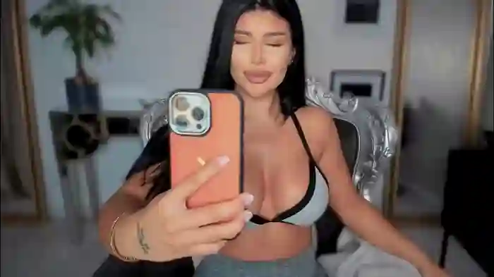 moniqueeass