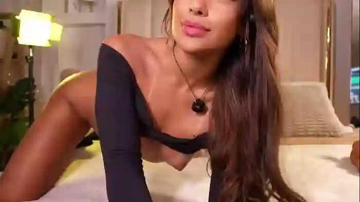 sary_hott